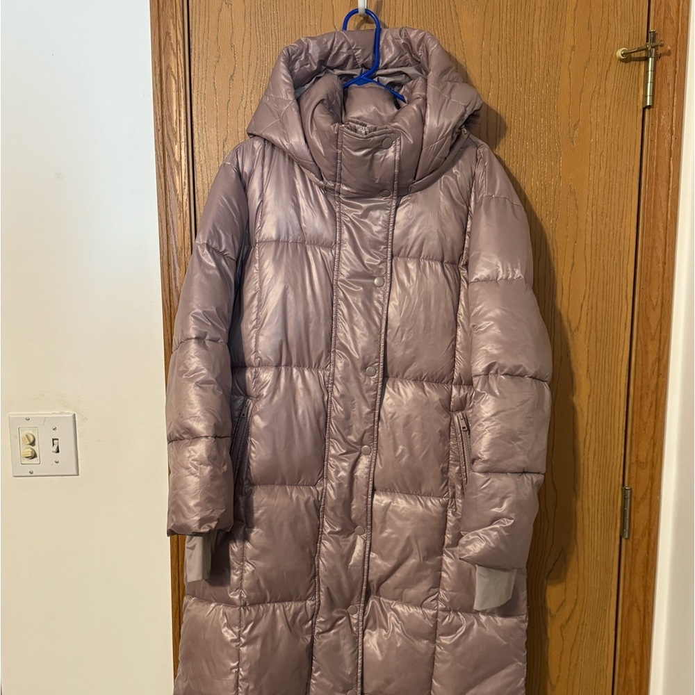 Gap Recycled Puffer Water Resistant w/ detachable hood